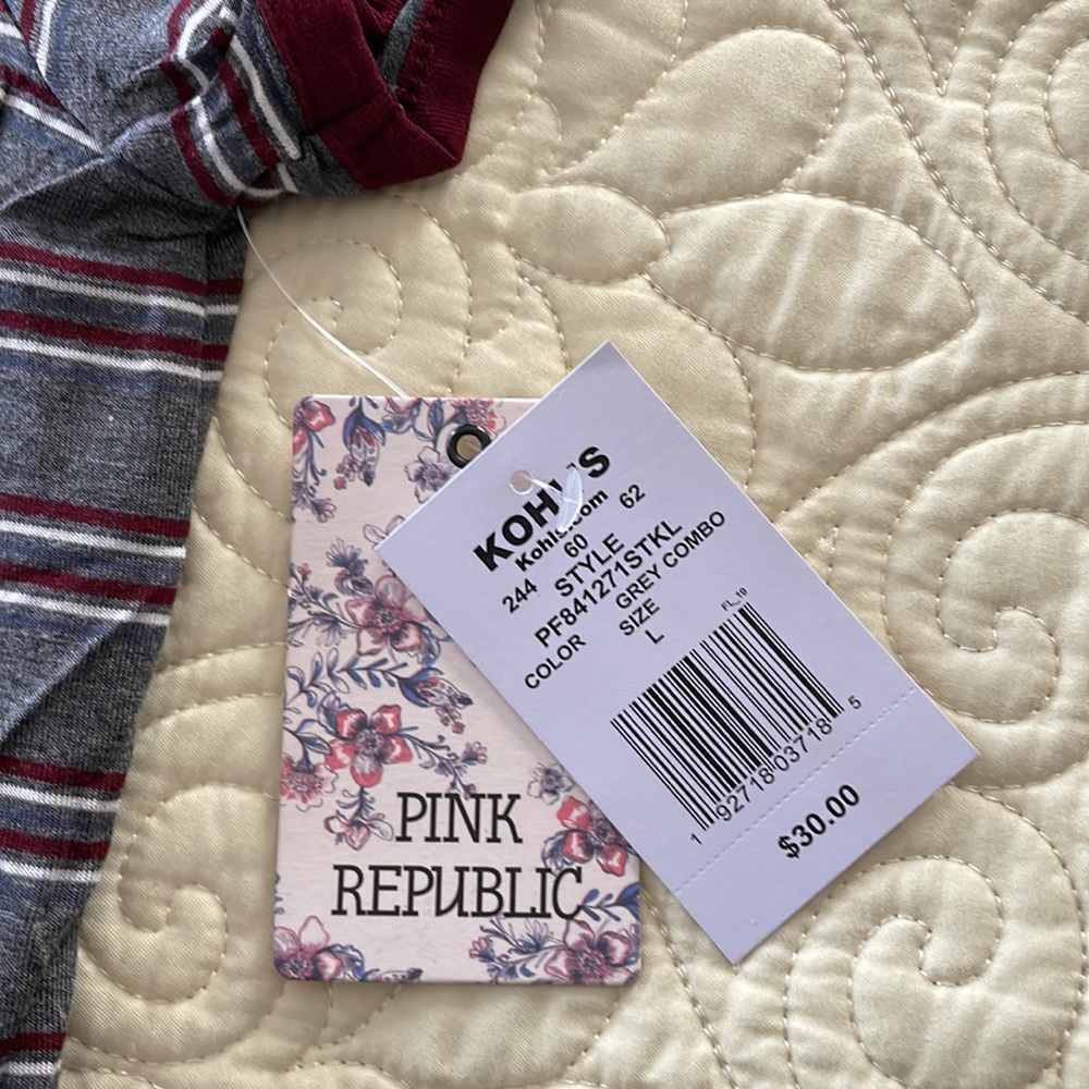 Pink Republic top - Picture 4 of 4